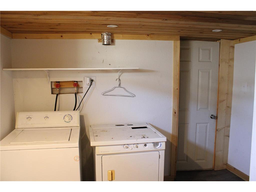 2612 3rd Avenue W Hibbing MN 55746 6719413 image35