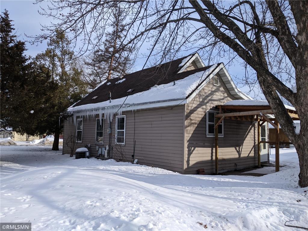 2612 3rd Street N Saint Cloud MN 56303 6330052 image1
