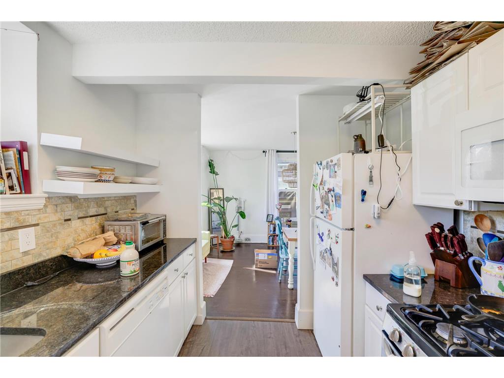 2612 Colfax Avenue S Minneapolis MN 55408 7080720 image14