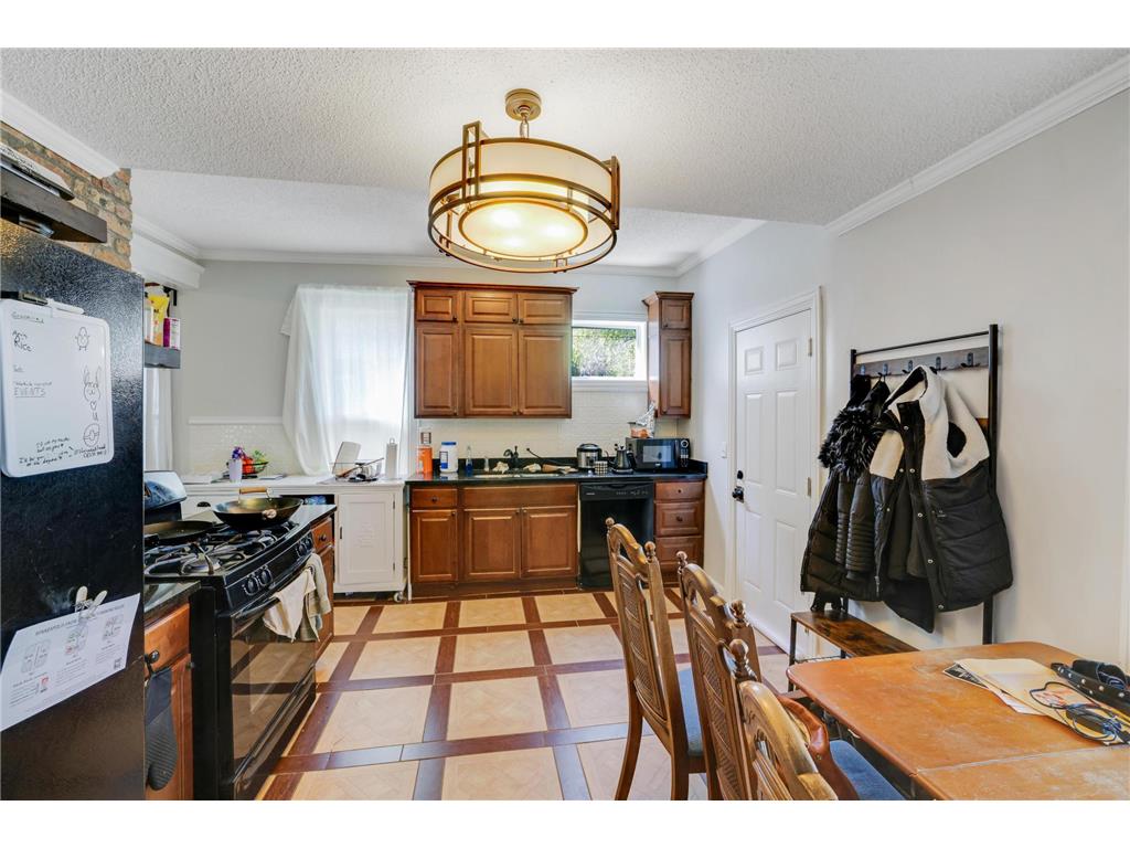 2612 Colfax Avenue S Minneapolis MN 55408 7080720 image22