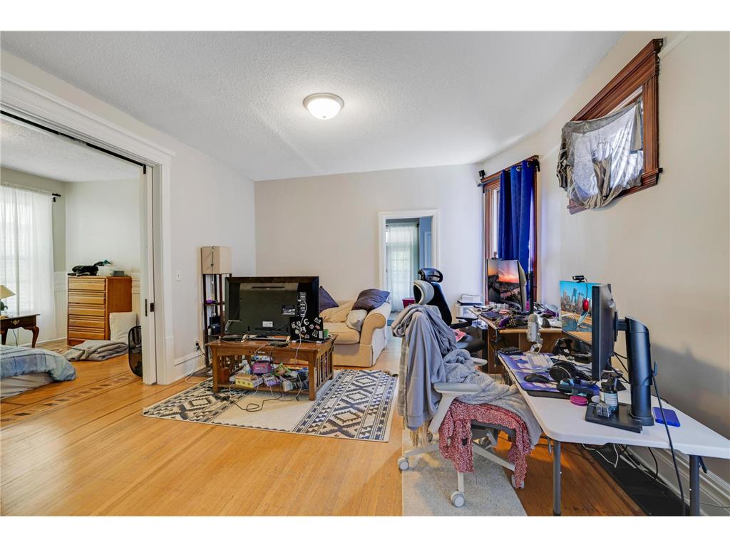 2612 Colfax Avenue S Minneapolis MN 55408 7080720 image24