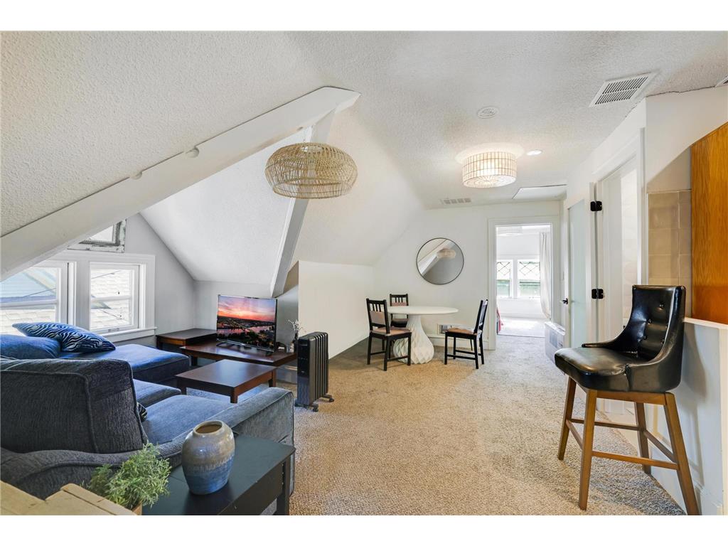 2612 Colfax Avenue S Minneapolis MN 55408 7080720 image34