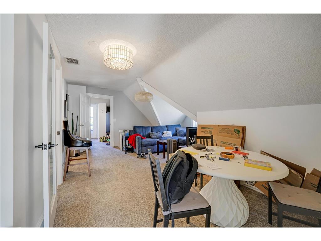 2612 Colfax Avenue S Minneapolis MN 55408 7080720 image39
