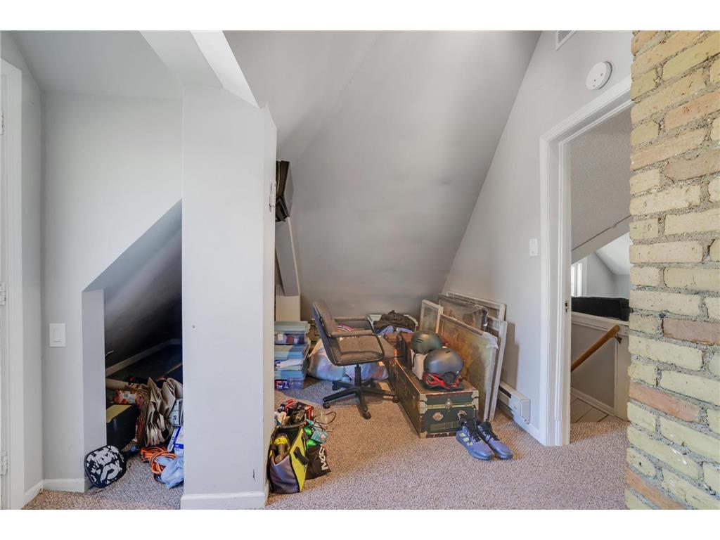 2612 Colfax Avenue S Minneapolis MN 55408 7080720 image41