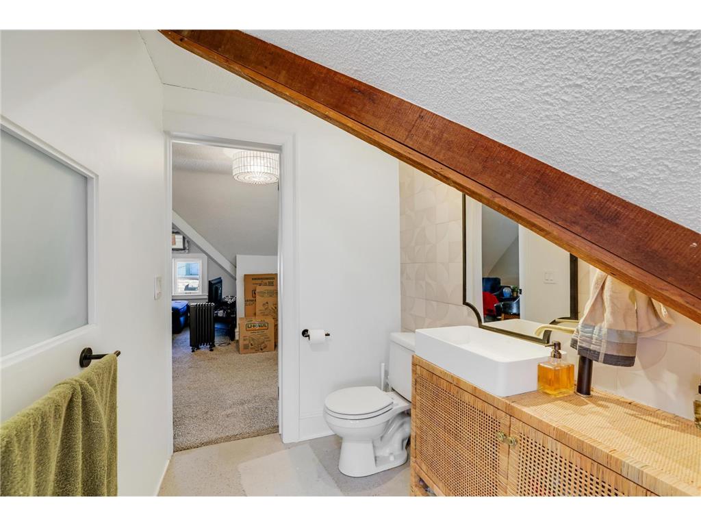 2612 Colfax Avenue S Minneapolis MN 55408 7080720 image48