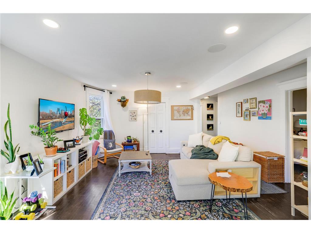 2612 Colfax Avenue S Minneapolis MN 55408 7080720 image8