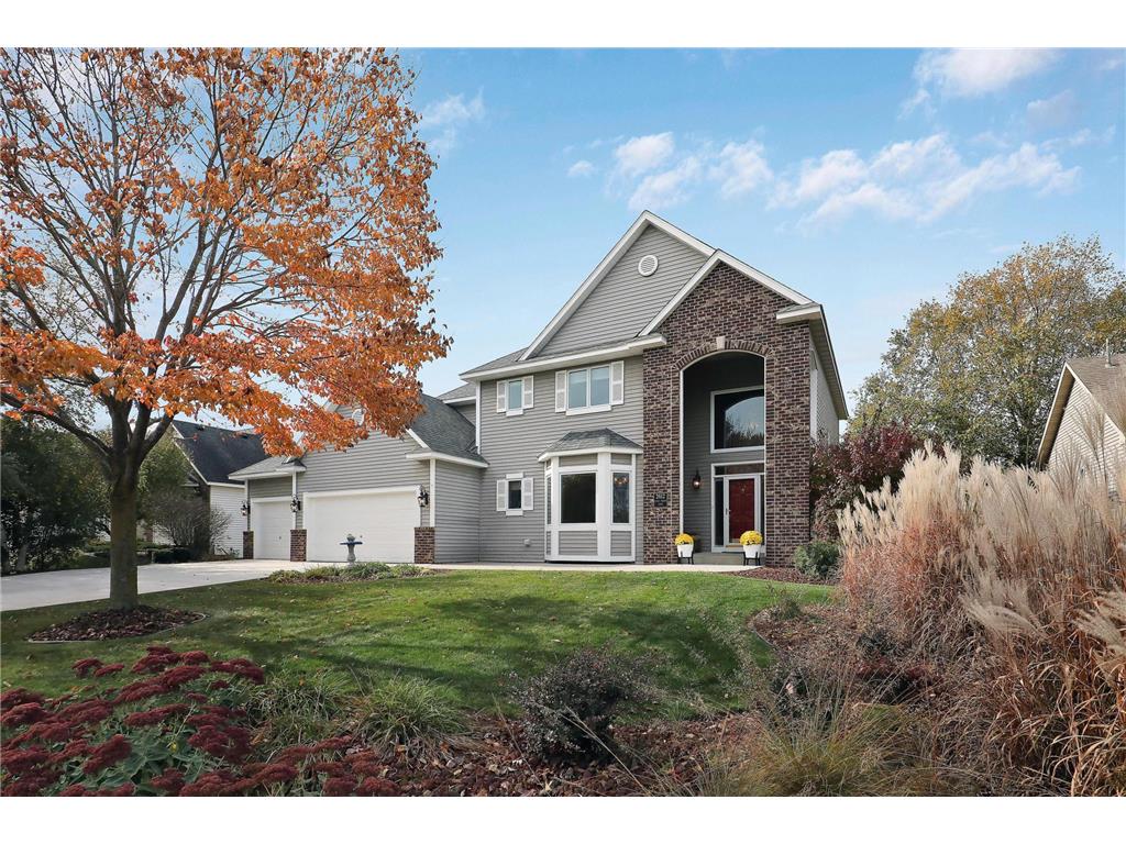 2612 Eagle Valley Drive, Woodbury, MN 55129 MLS 6300886 Edina Realty