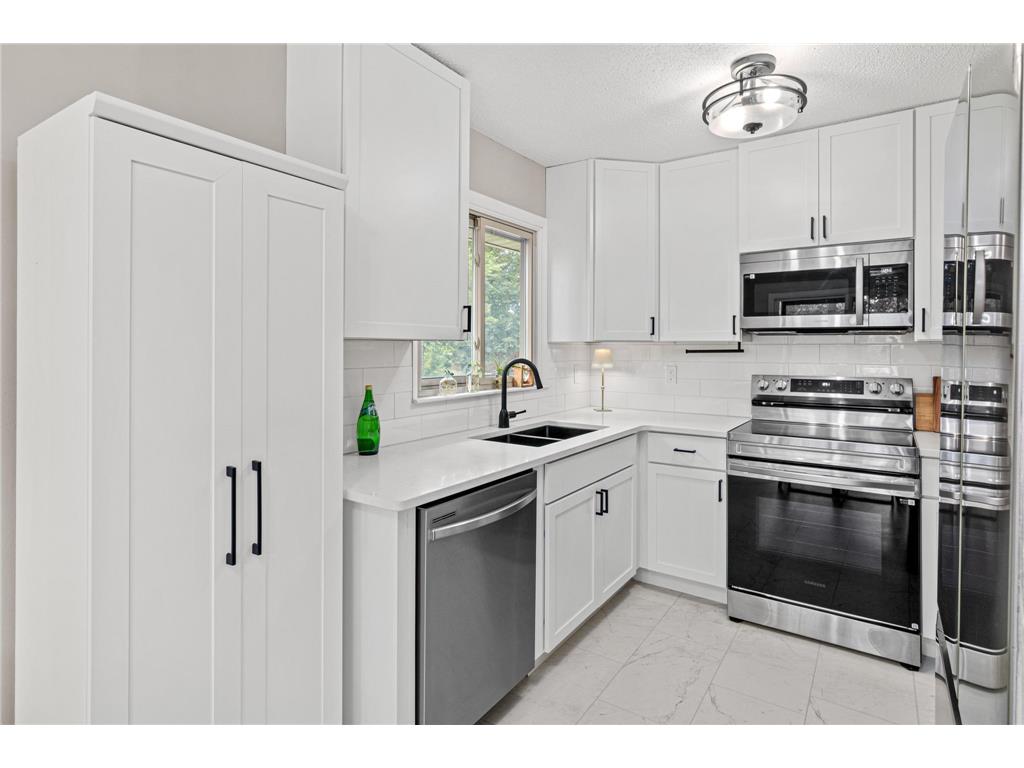 2613 107th Lane NW Coon Rapids MN 55433 6726504 image1