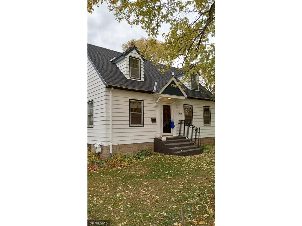 2613 Lowry Avenue NE Saint Anthony MN 55418 6605119 image1