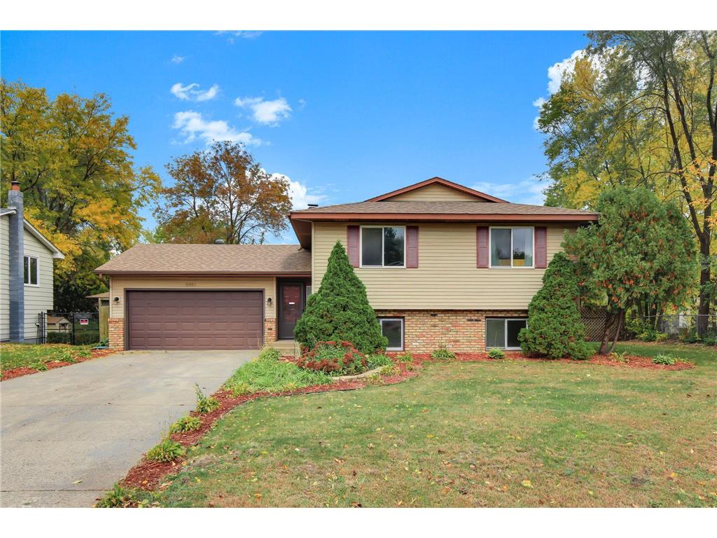 2613 Ridge Lane Mounds View MN 55112 6807725 image1