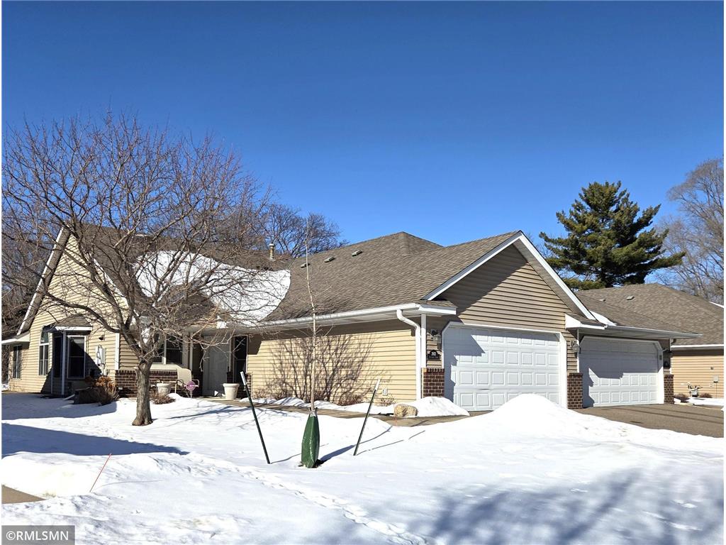 2613 Rosetown Court Roseville MN 55113 7017924 image1