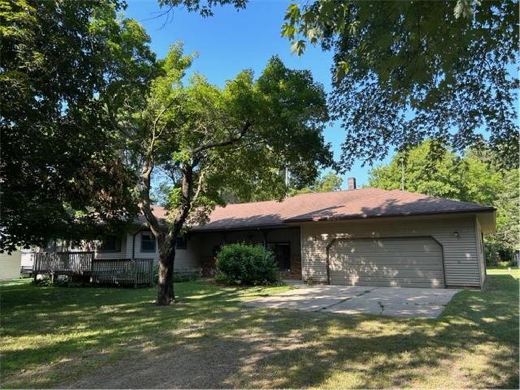 2615 231st Avenue Marshall MN 56258 6401706 image1