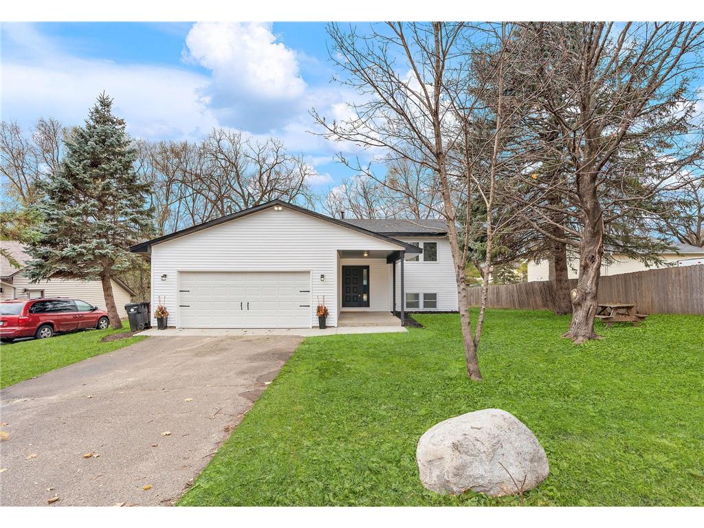 2615 English Street Maplewood MN 55109 6634017 image1