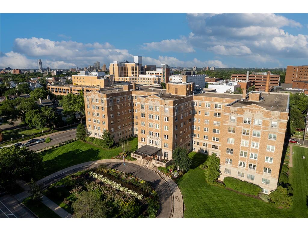 2615 Park Avenue #112 Minneapolis MN 55407 6656100 image1