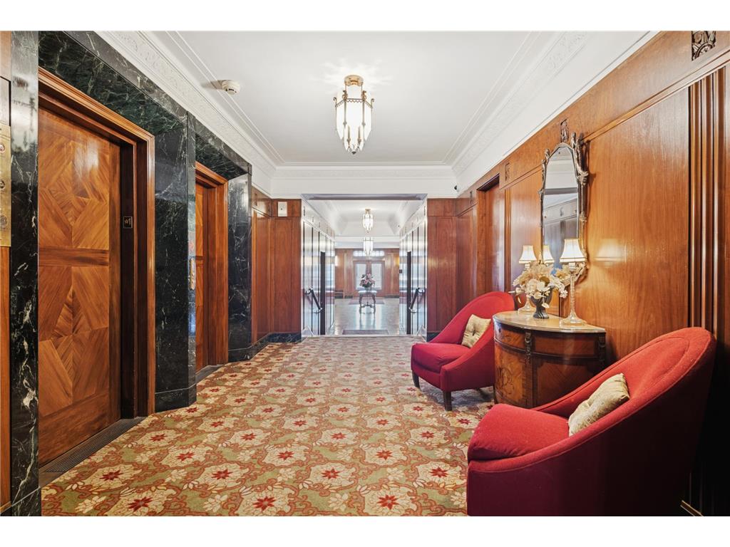 2615 Park Avenue #309 Minneapolis MN 55407 6774215 image2