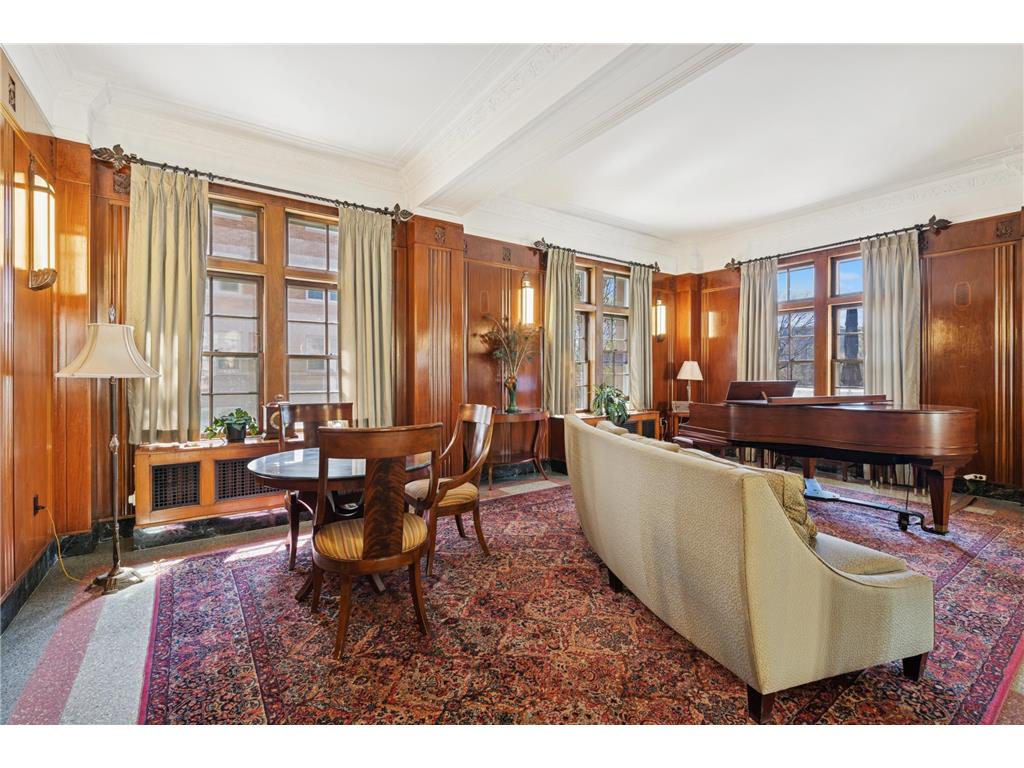 2615 Park Avenue #309 Minneapolis MN 55407 6774215 image5