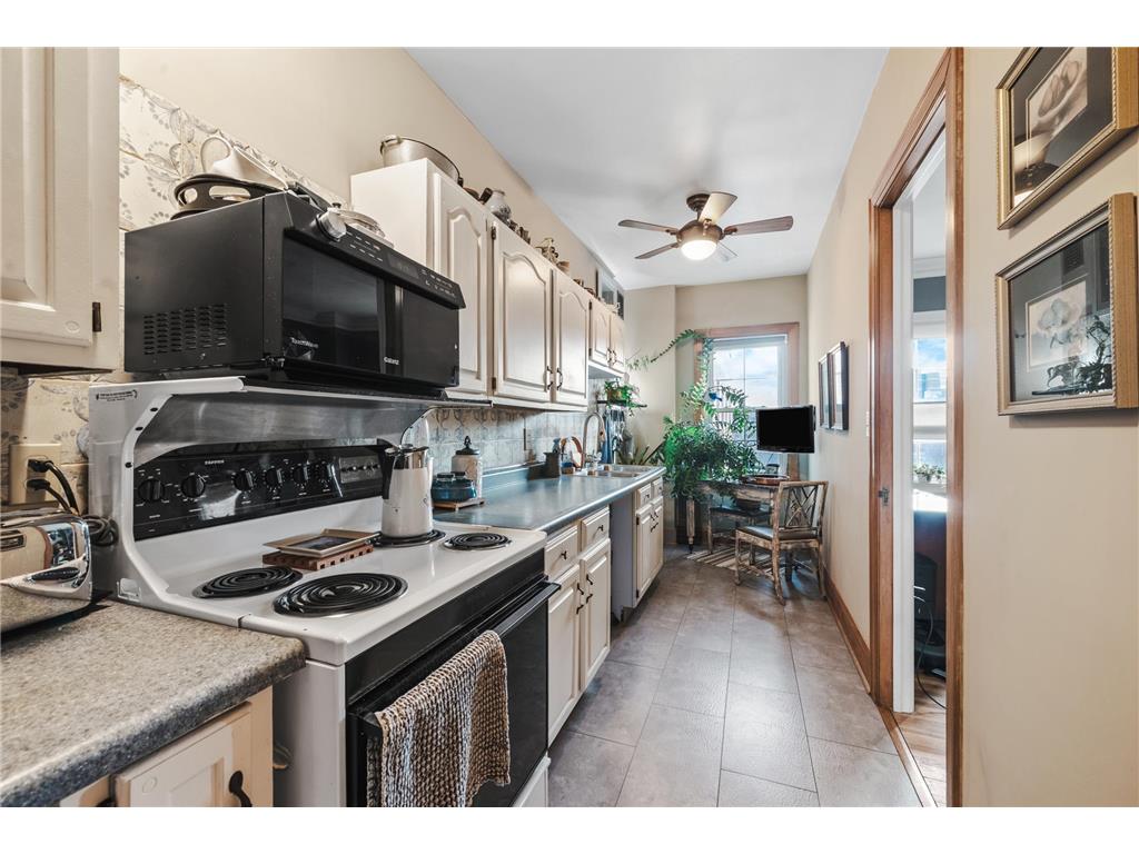 2615 Park Avenue #513 Minneapolis MN 55407 7020945 image13