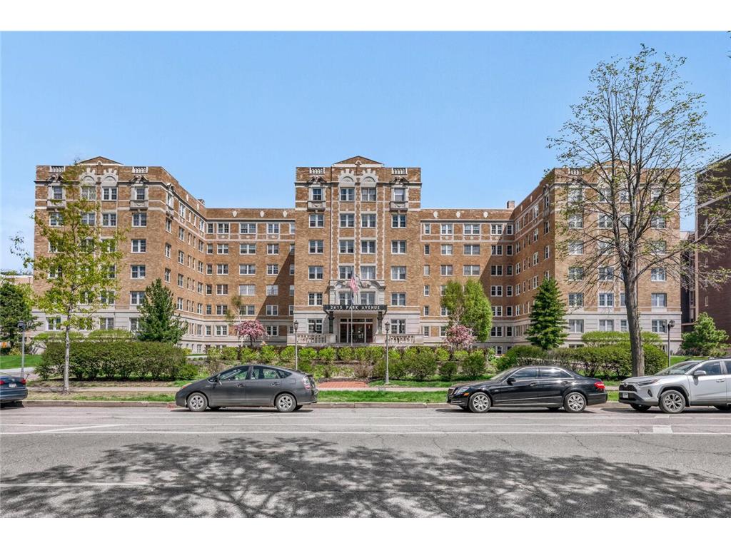 2615 Park Avenue #B-2 Minneapolis MN 55407 7070121 image2