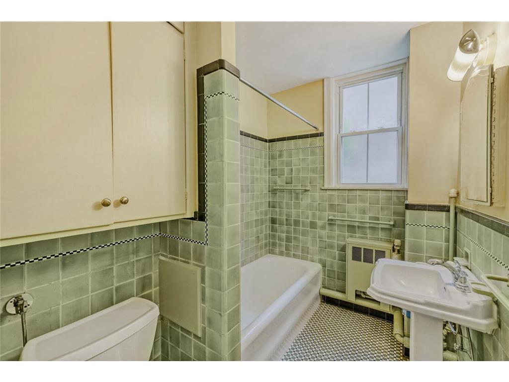 2615 Park Avenue #B-2 Minneapolis MN 55407 7070121 image21