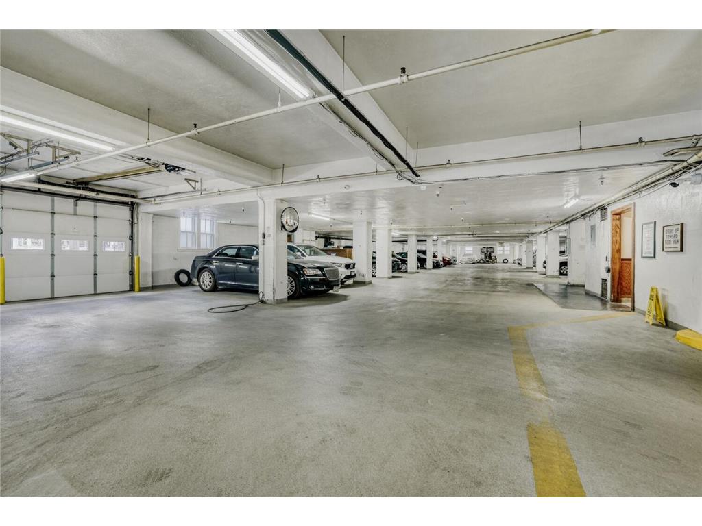 2615 Park Avenue #B-2 Minneapolis MN 55407 7070121 image29