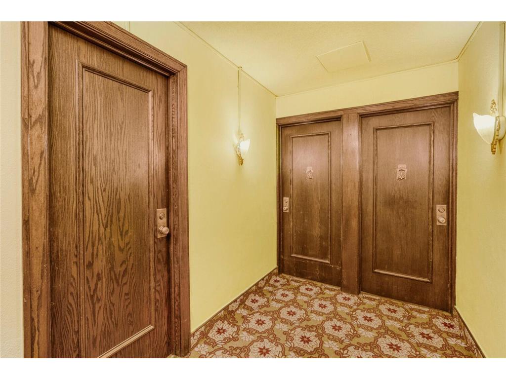2615 Park Avenue #B-2 Minneapolis MN 55407 7070121 image4