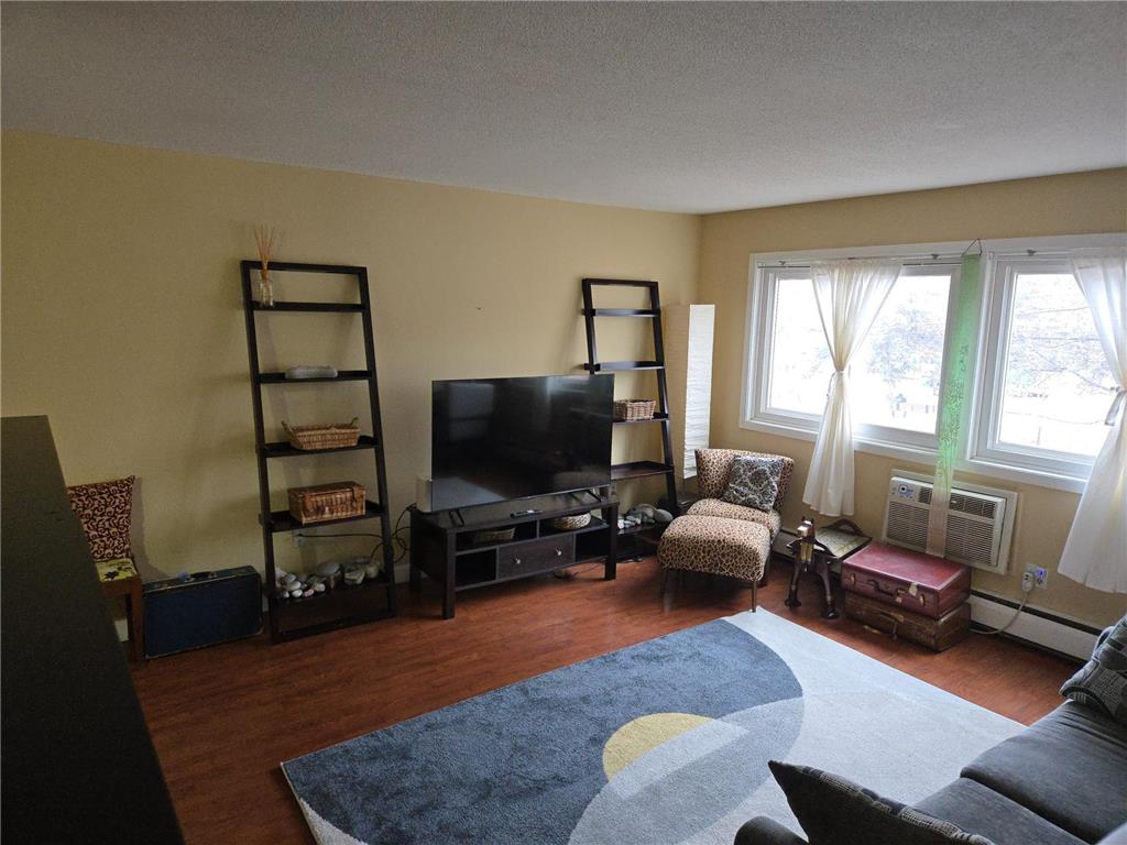 2616 Harriet Avenue #202 Minneapolis MN 55408 7032599 image5