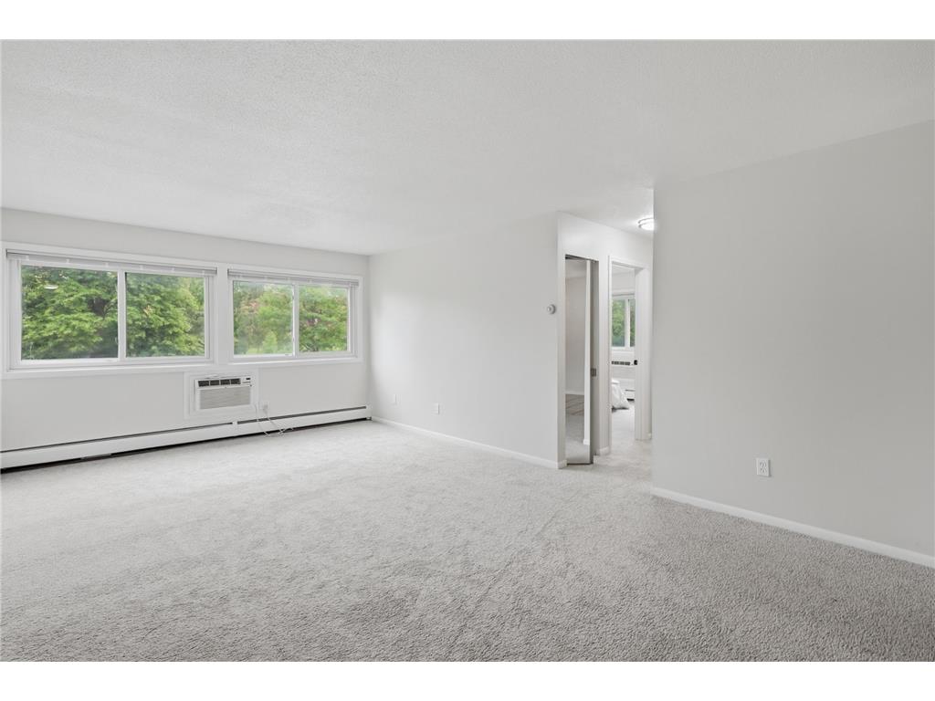 2616 Harriet Avenue #204 Minneapolis MN 55408 7088453 image12