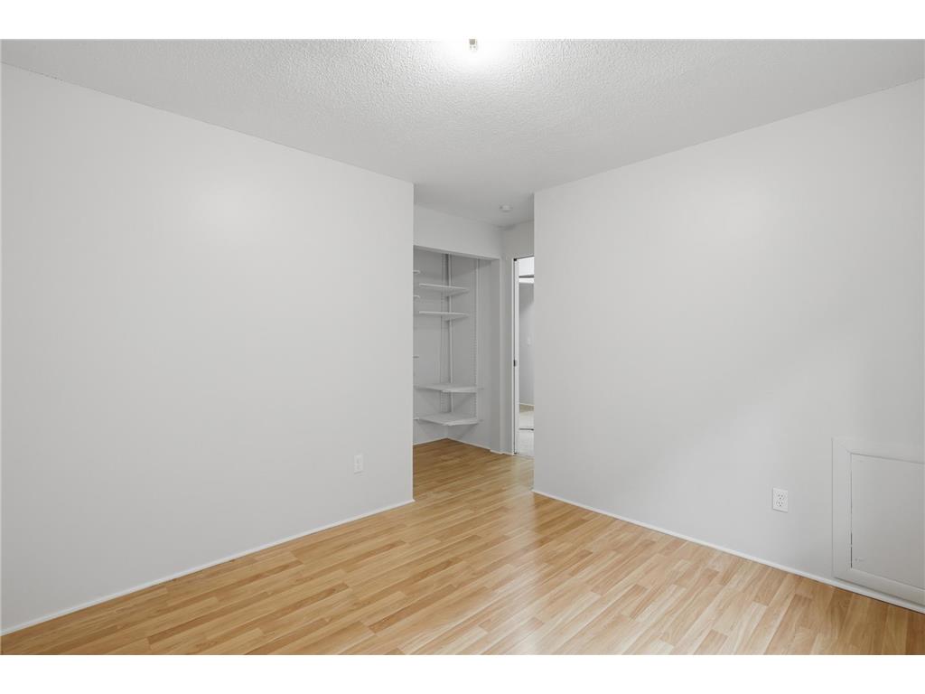 2616 Harriet Avenue #204 Minneapolis MN 55408 7088453 image18