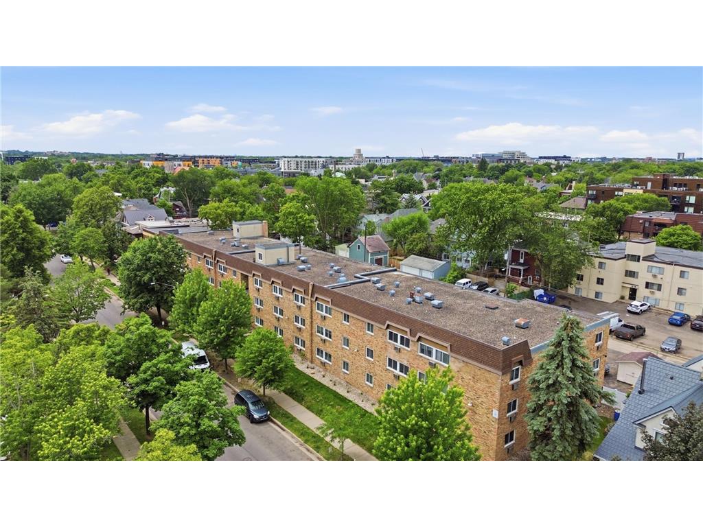 2616 Harriet Avenue #204 Minneapolis MN 55408 7088453 image33