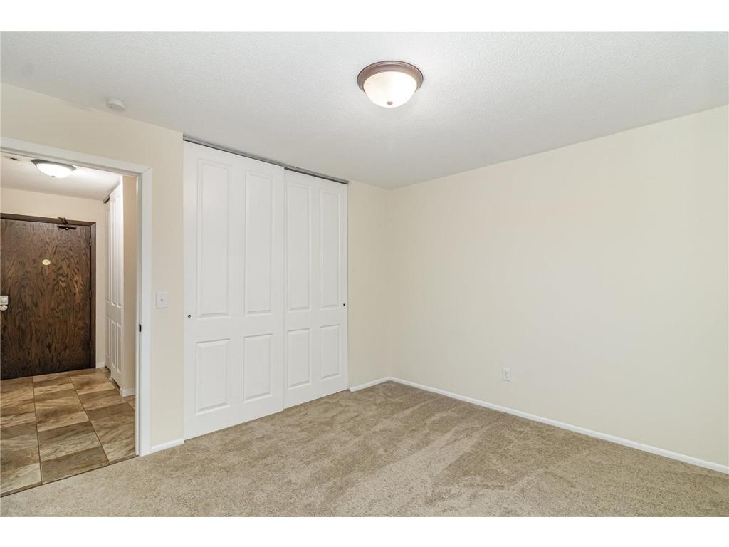 2616 Harriet Avenue #303 Minneapolis MN 55408 7057103 image15