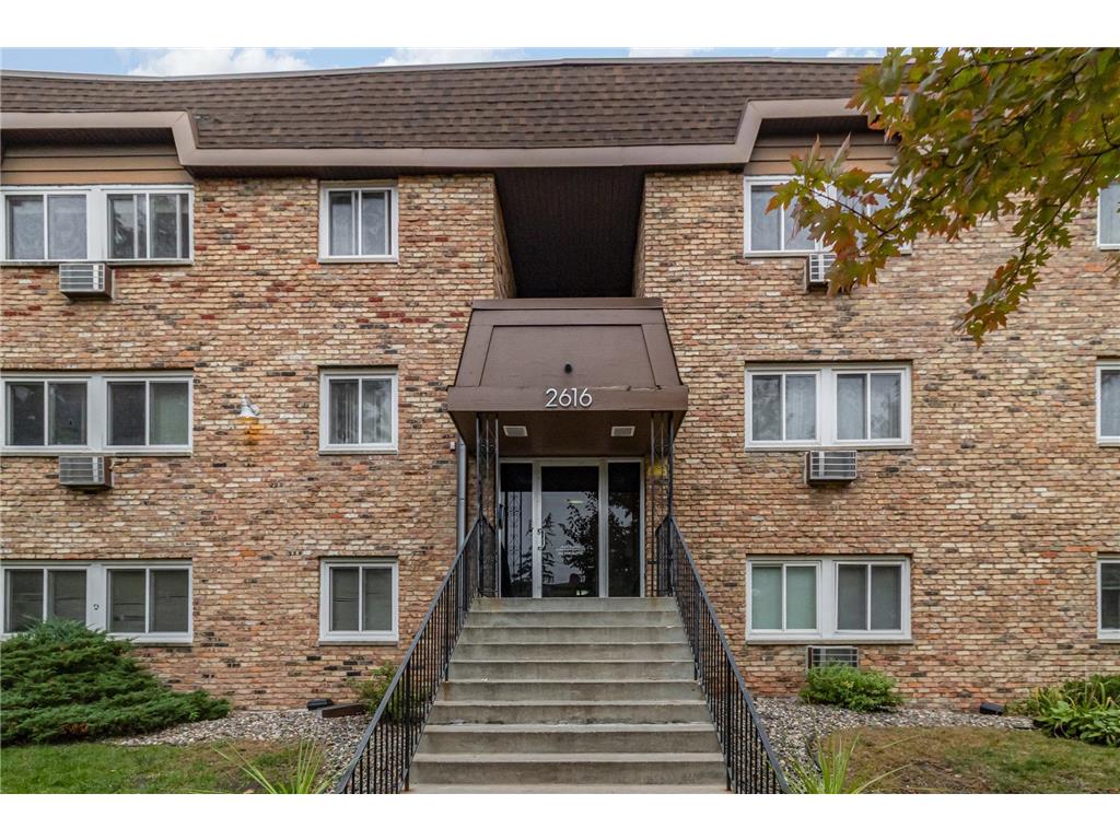 2616 Harriet Avenue #303 Minneapolis MN 55408 7057103 image17