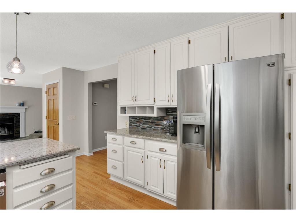 26165 Oak Leaf Trail Shorewood MN 55331 7047550 image15