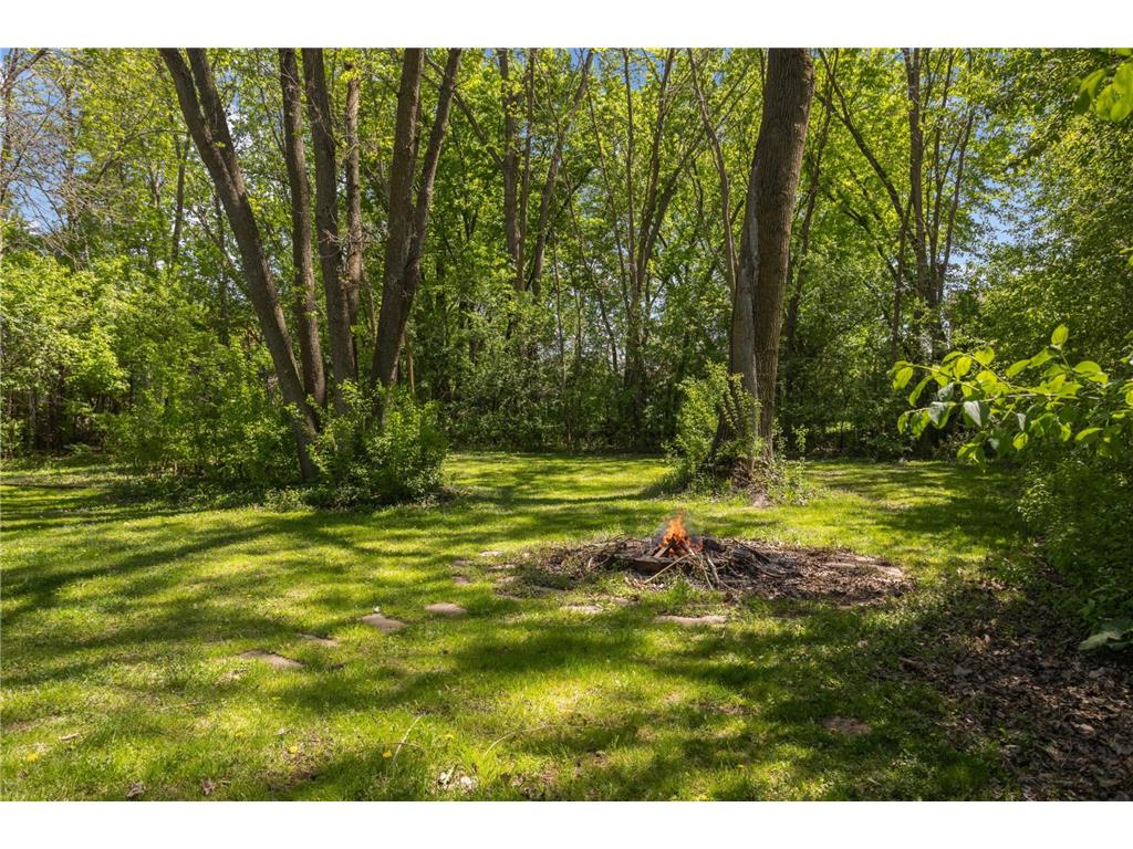 26165 Oak Leaf Trail Shorewood MN 55331 7047550 image33