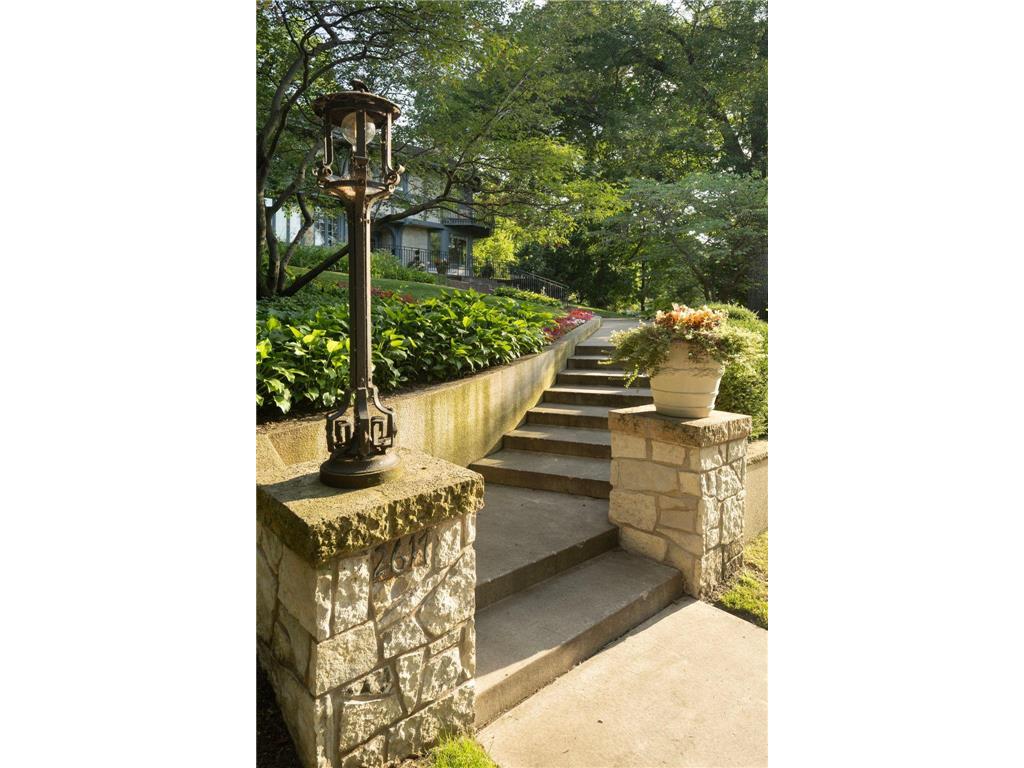 2617 Dean Parkway Minneapolis MN 55416 7029287 image50