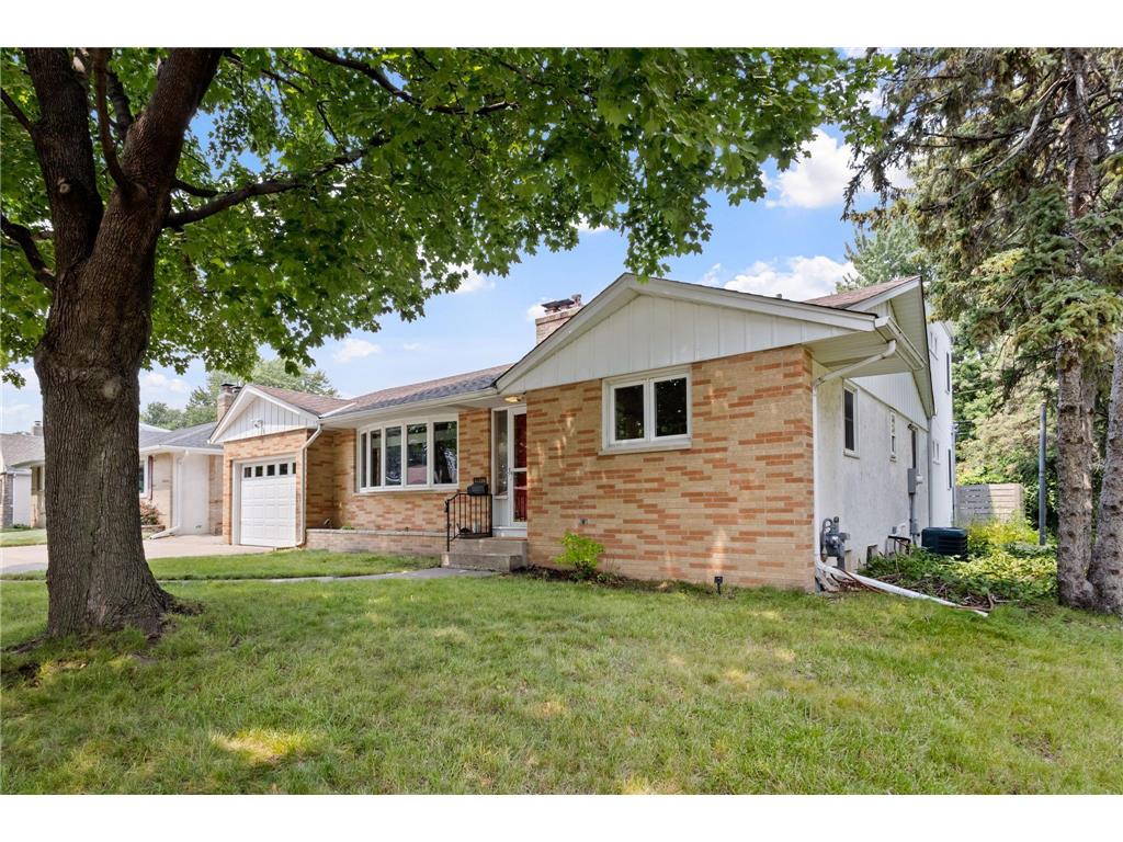 2617 W Armour Terrace Saint Anthony MN 55418 6569434 image1