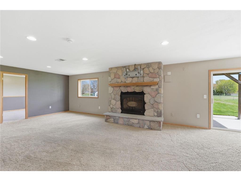 26173 Goodview Avenue Wyoming MN 55092 7066607 image19