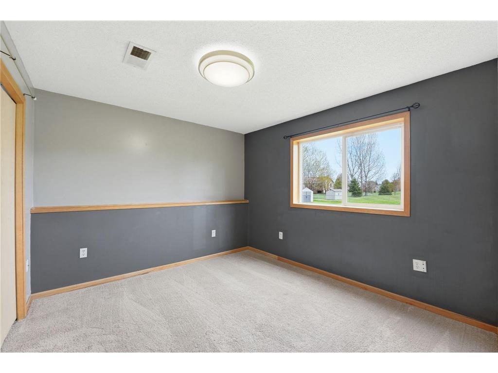 26173 Goodview Avenue Wyoming MN 55092 7066607 image21