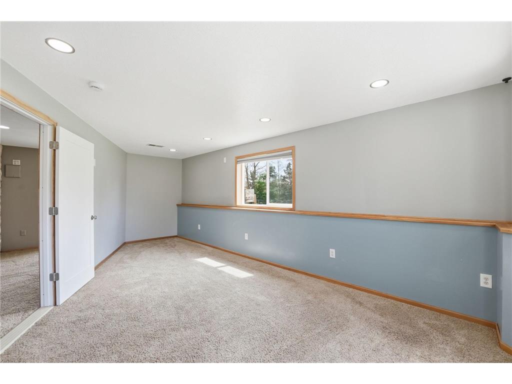 26173 Goodview Avenue Wyoming MN 55092 7066607 image24