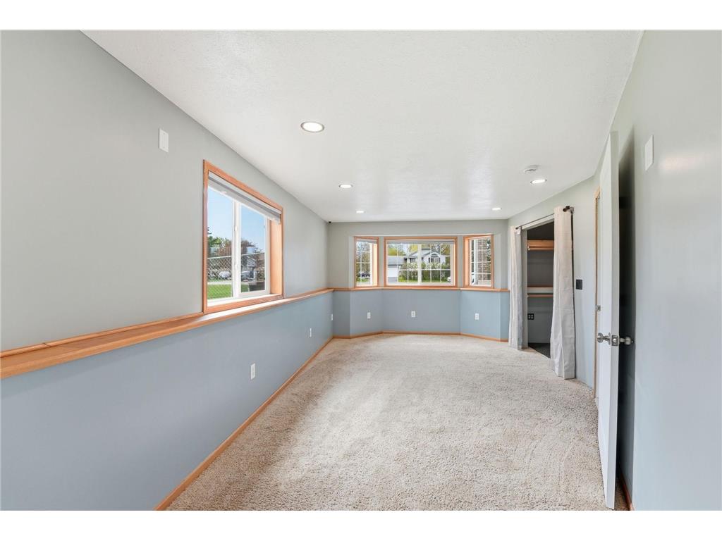 26173 Goodview Avenue Wyoming MN 55092 7066607 image26