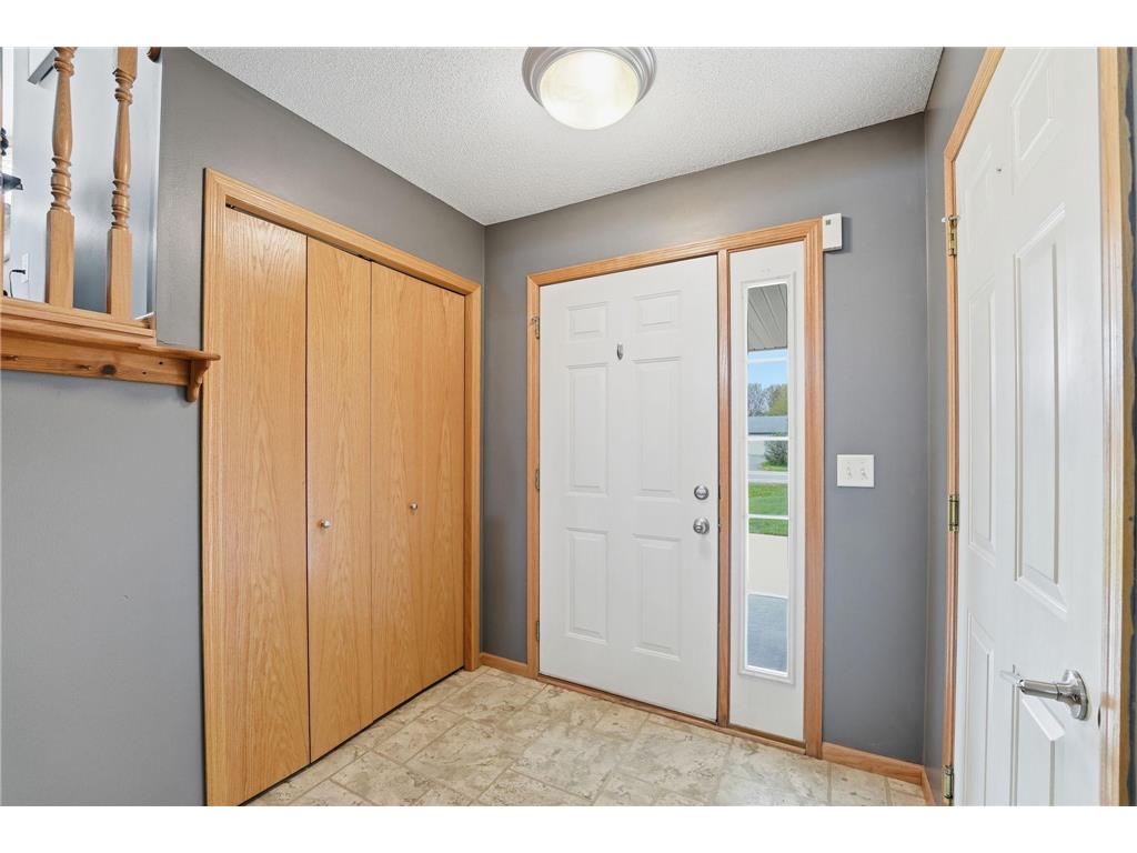 26173 Goodview Avenue Wyoming MN 55092 7066607 image3