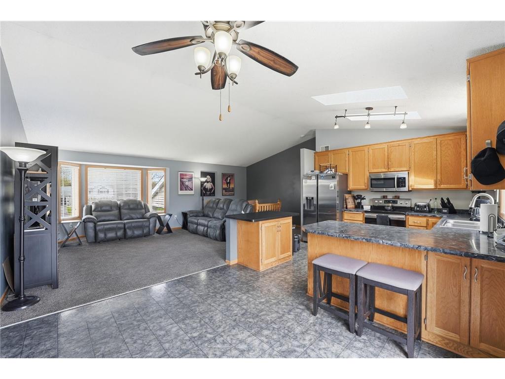 26173 Goodview Avenue Wyoming MN 55092 7066607 image4