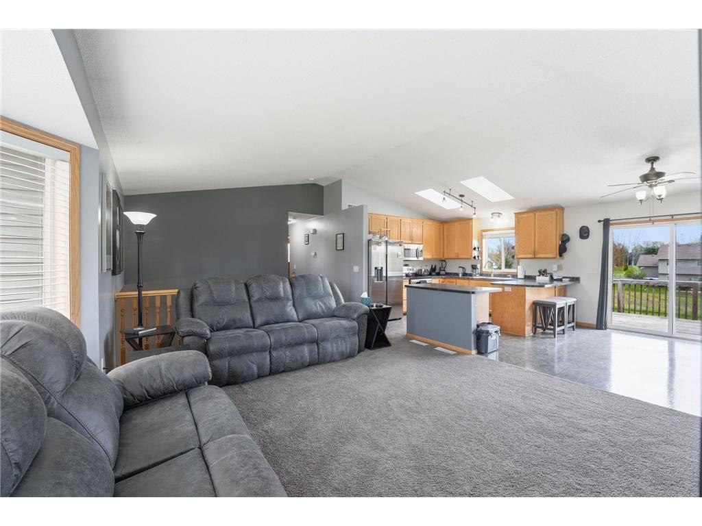 26173 Goodview Avenue Wyoming MN 55092 7066607 image9