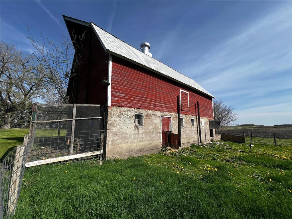 26176 County Road 11 Renville MN 56284 7108348 image31