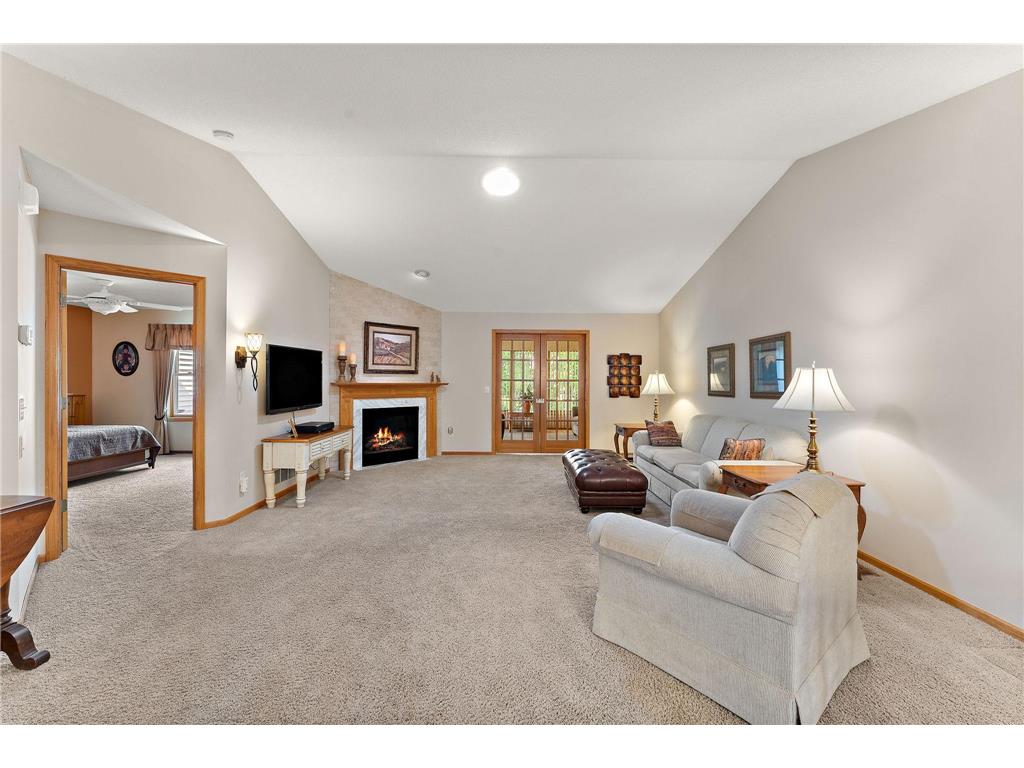 2618 Rosetown Court Roseville MN 55113 7085032 image13