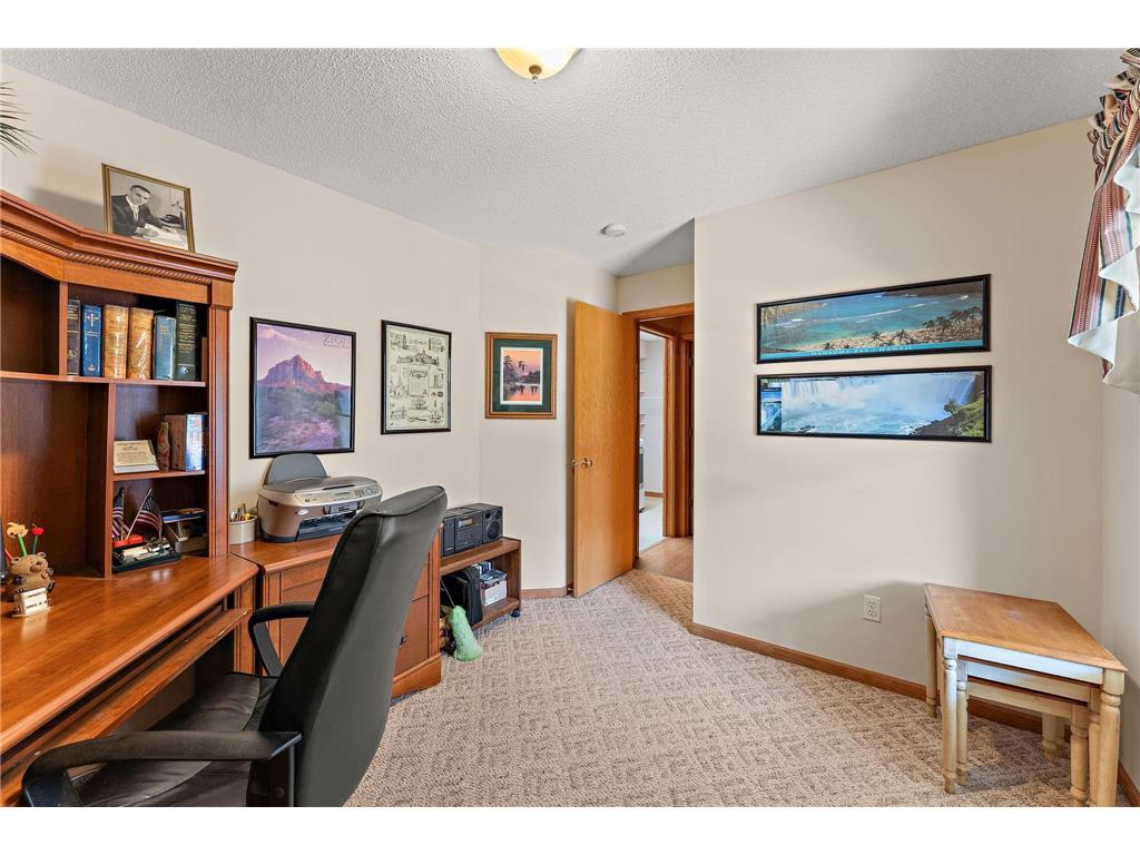 2618 Rosetown Court Roseville MN 55113 7085032 image19