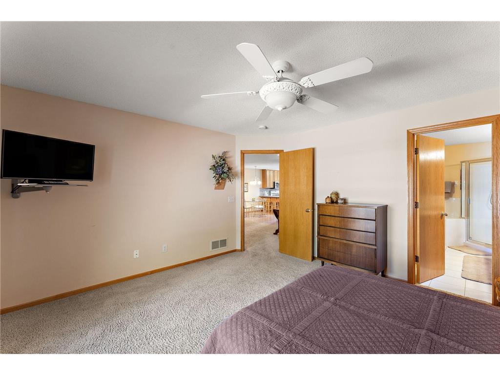 2618 Rosetown Court Roseville MN 55113 7085032 image21