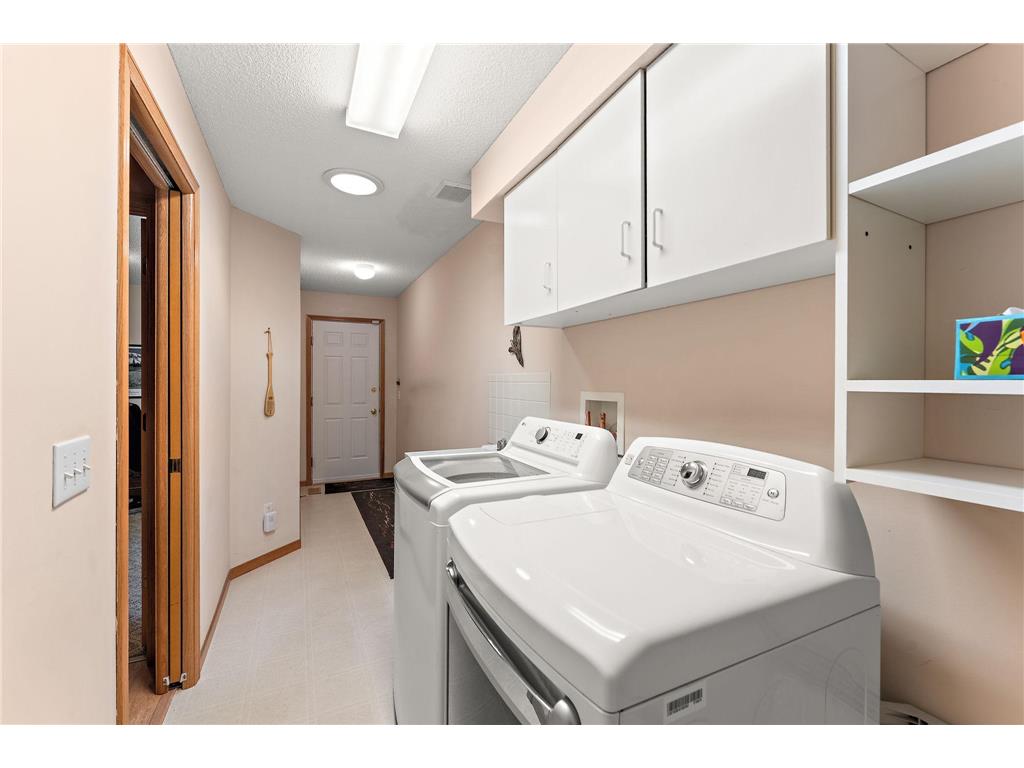 2618 Rosetown Court Roseville MN 55113 7085032 image25