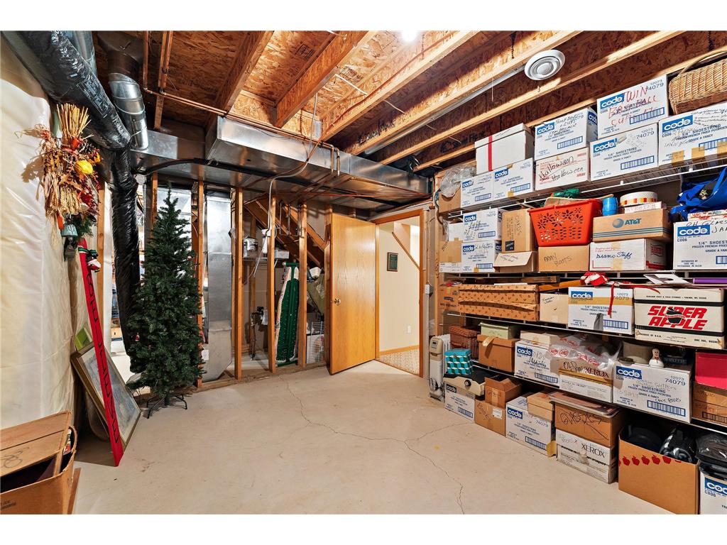 2618 Rosetown Court Roseville MN 55113 7085032 image38