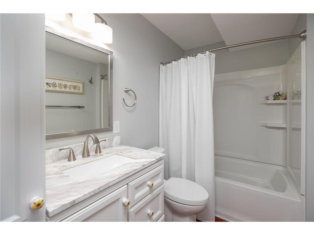 2618 Viola Heights Drive NE, Rochester, MN, 55906 MLS 6546942 Edina Realty