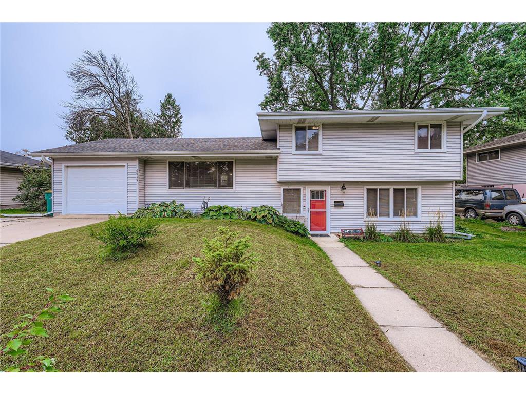 2619 65th Avenue N Brooklyn Center MN 55430 6790930 image1